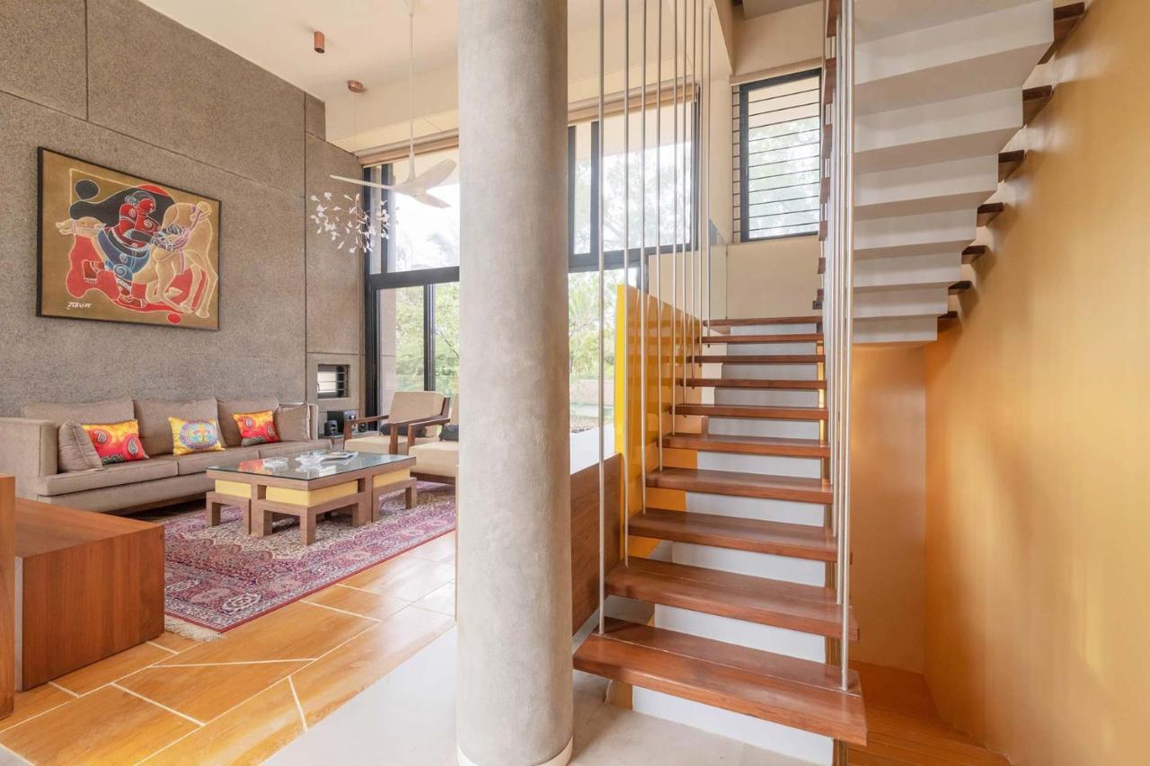 Villa Foresta By Stayvista With Modern Decor, Swimming Pool & Expansive Lawn For A Perfect Escape Лонавала Экстерьер фото