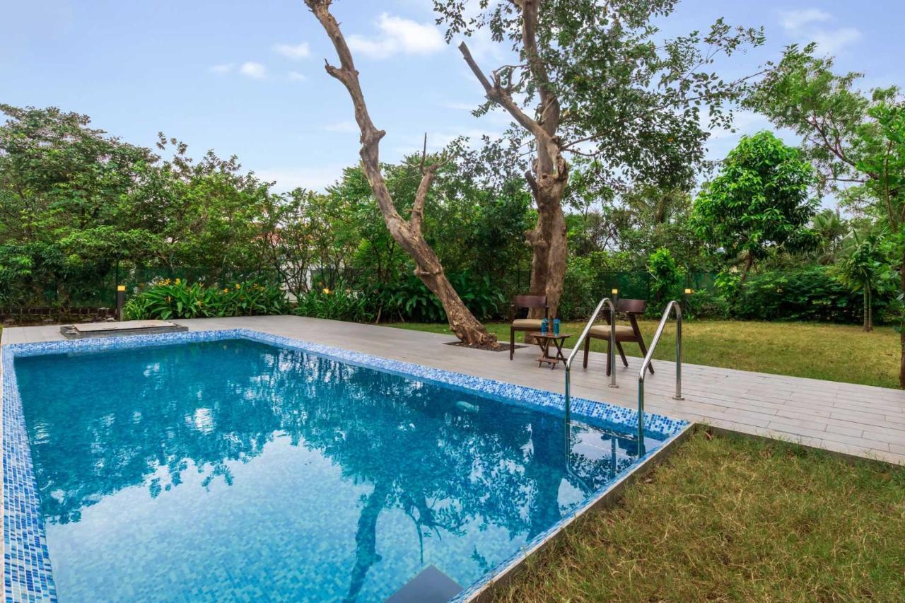 Villa Foresta By Stayvista With Modern Decor, Swimming Pool & Expansive Lawn For A Perfect Escape Лонавала Экстерьер фото
