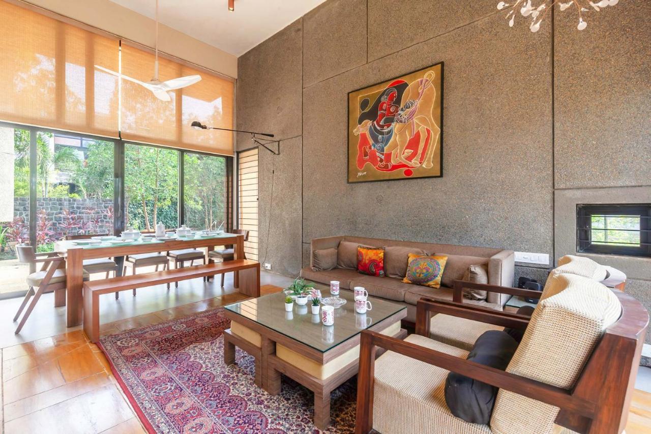 Villa Foresta By Stayvista With Modern Decor, Swimming Pool & Expansive Lawn For A Perfect Escape Лонавала Экстерьер фото